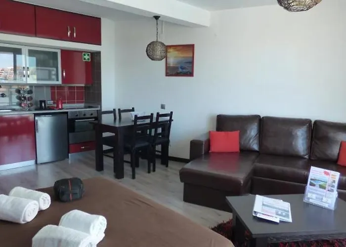 Апартаменти Bay View Old Town *